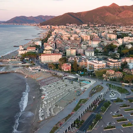 Garden Lido 4* Loano