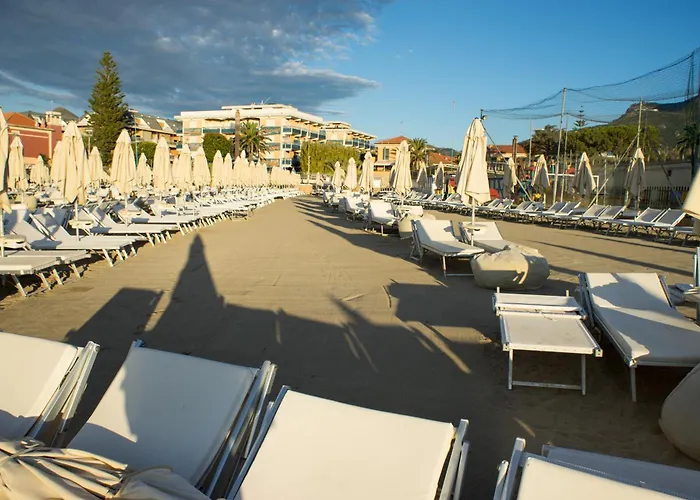 Garden Lido Szálloda