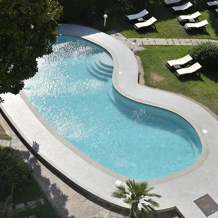 Garden Lido Ξενοδοχείο 4*
