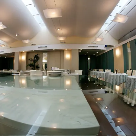호텔 Garden Lido 4*