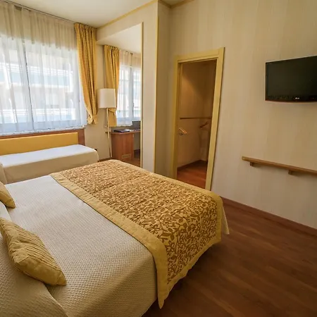 Garden Lido Hotel 4*