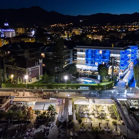 Garden Lido 4*