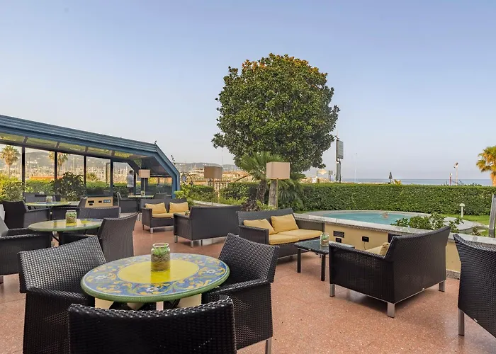 Garden Lido 4*