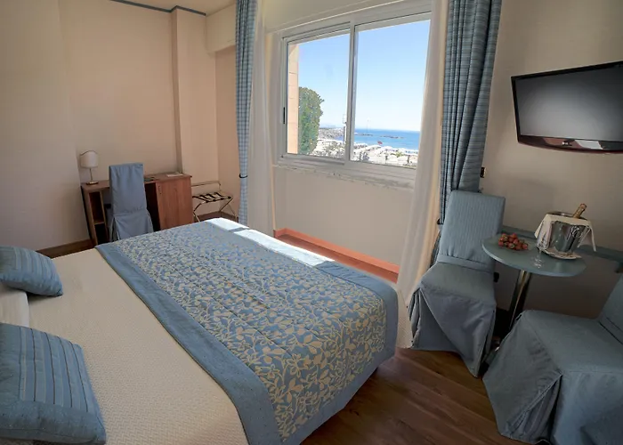 Garden Lido Hotel 4*